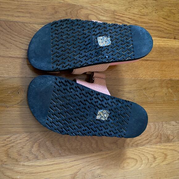 Chypre Inspired Pink Suede Sandals – Size 39 - Picture 7 of 8